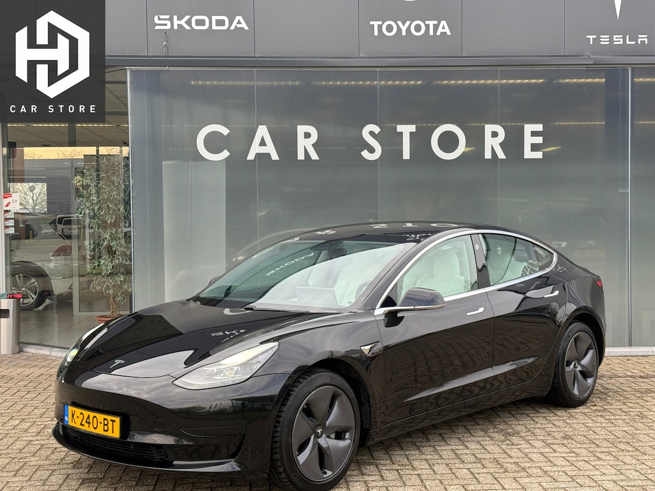 Tesla Model 3 - Standard RWD Plus 60 kWh Autopilot 2020 - AutoWereld.nl
