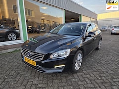 Volvo V60 - 1.6 D2 Momentum|NAP|CRUISE|PDC|NAVI|