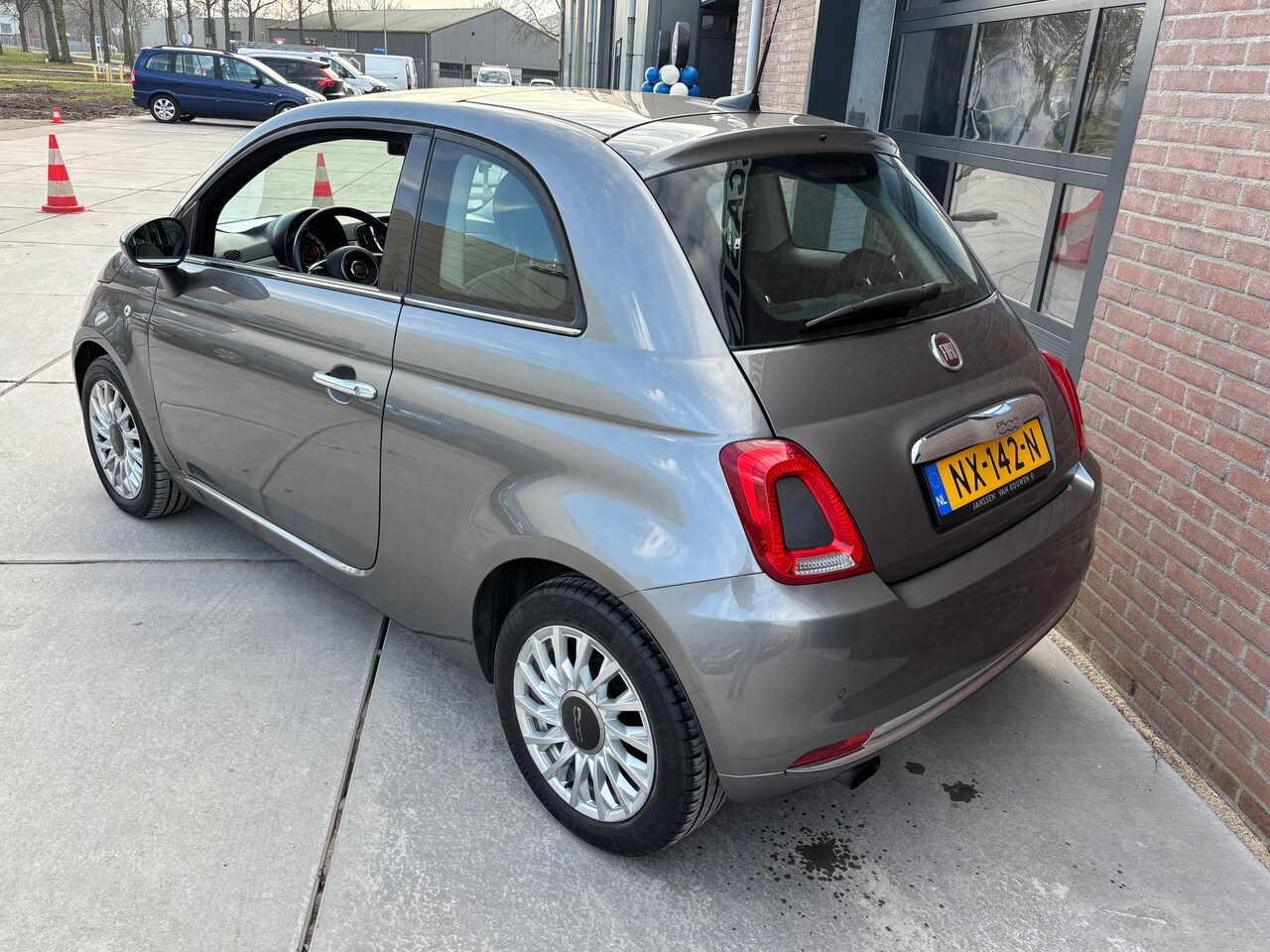 Fiat 500 - 0.9 TwinAir Turbo Lounge | Navi. Airco. Pano. Goed onderhouden.