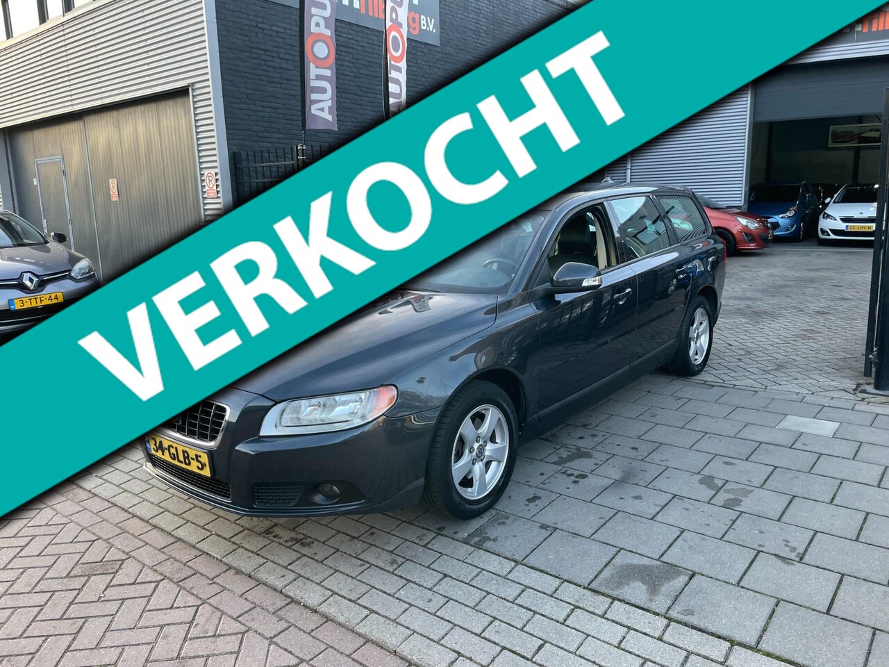 Volvo V70 - 2.0 Kinetic 3e Eigenaar! Trekhaak Airco PDC NAP APK - AutoWereld.nl