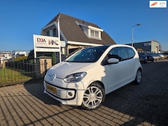 Volkswagen Up! - 1.0 high up BlueMotion
