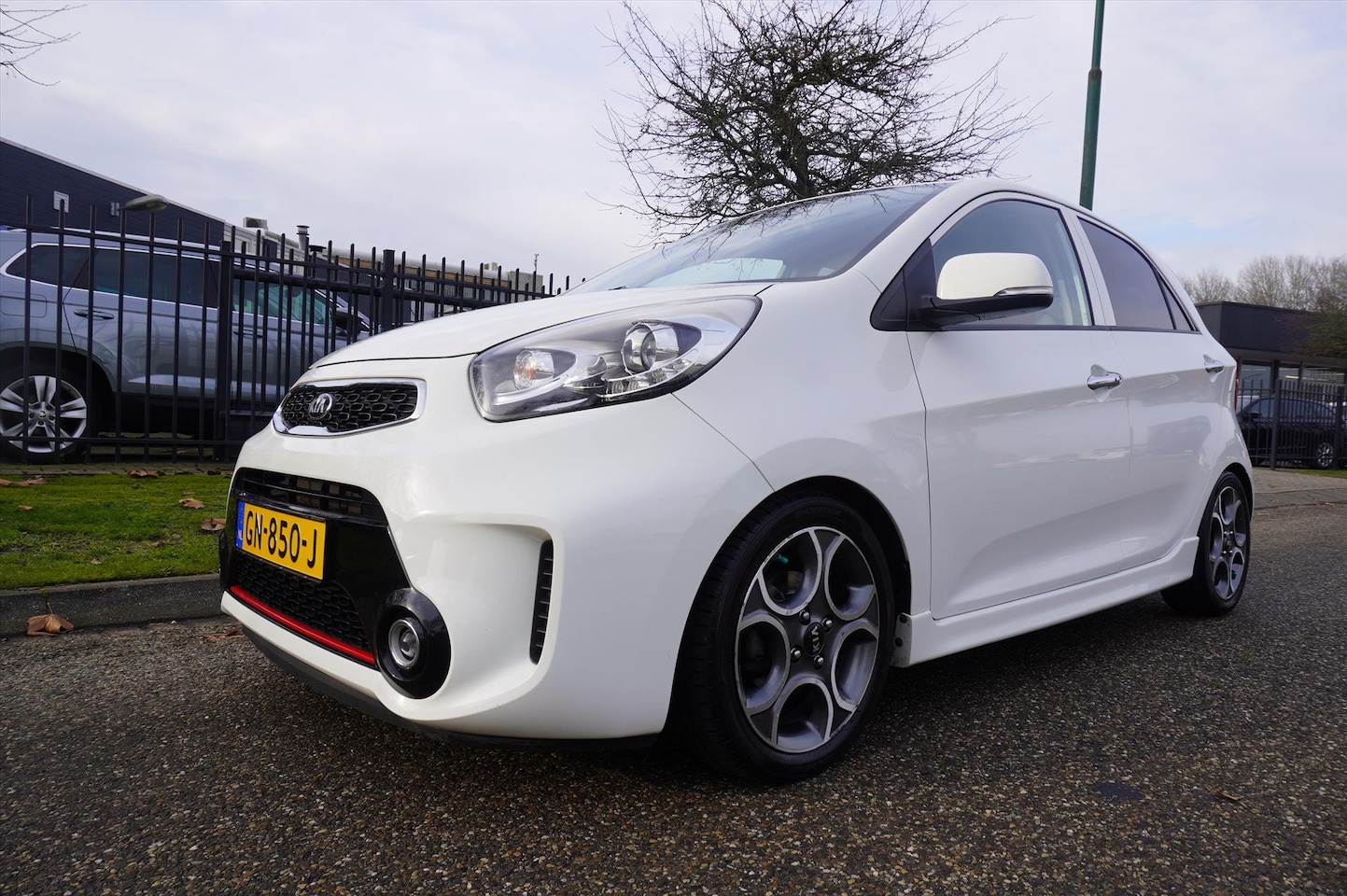 Kia Picanto - 1.2 CVVT 85 PK ISG 5D Super Pack Sport Clima - AutoWereld.nl