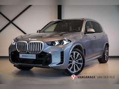 BMW X5 - XDrive50e M-Sport | Panorama | Trekhaak | Comfort Zetels | Stoelverwarming | Adapt. LED |