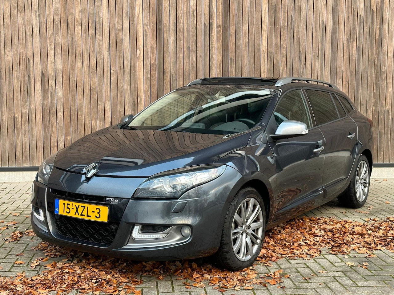 Renault Mégane Estate - 1.5 dCi GT-Line | PANO| XENON | - AutoWereld.nl
