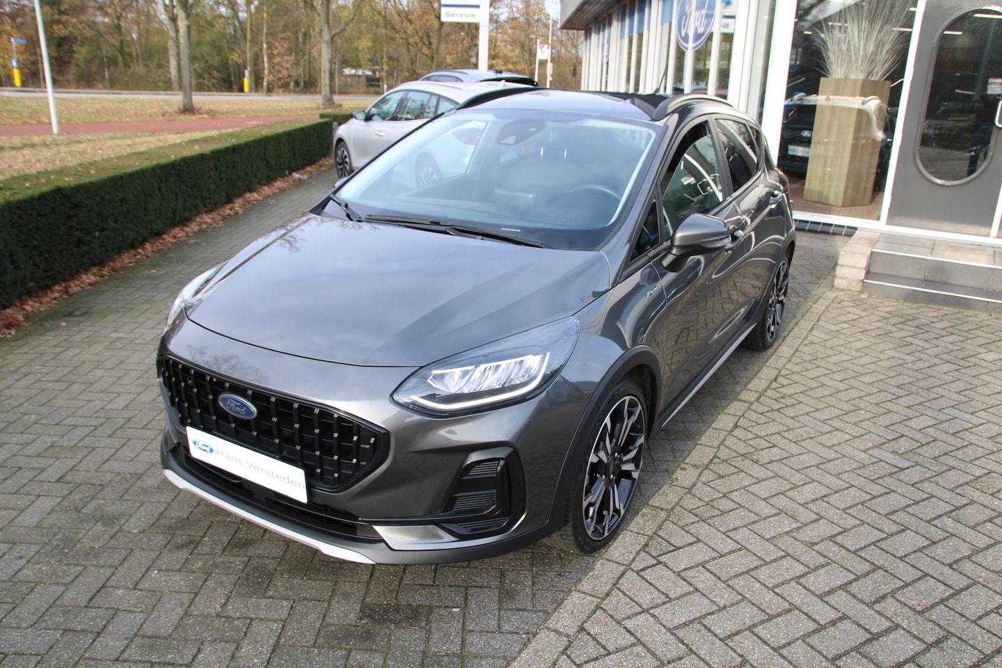 Ford Fiesta - 1.0 EcoBoost 125 PK Hybrid Active X HALFLEDER | CAMERA | WINTERPACK | - AutoWereld.nl