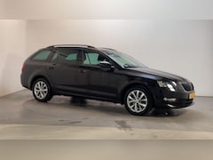 Skoda Octavia Combi - 1.0 TSI Greentech Business Navigatie Stoelverwarming Parkeersensoren DAB+ App-Connect