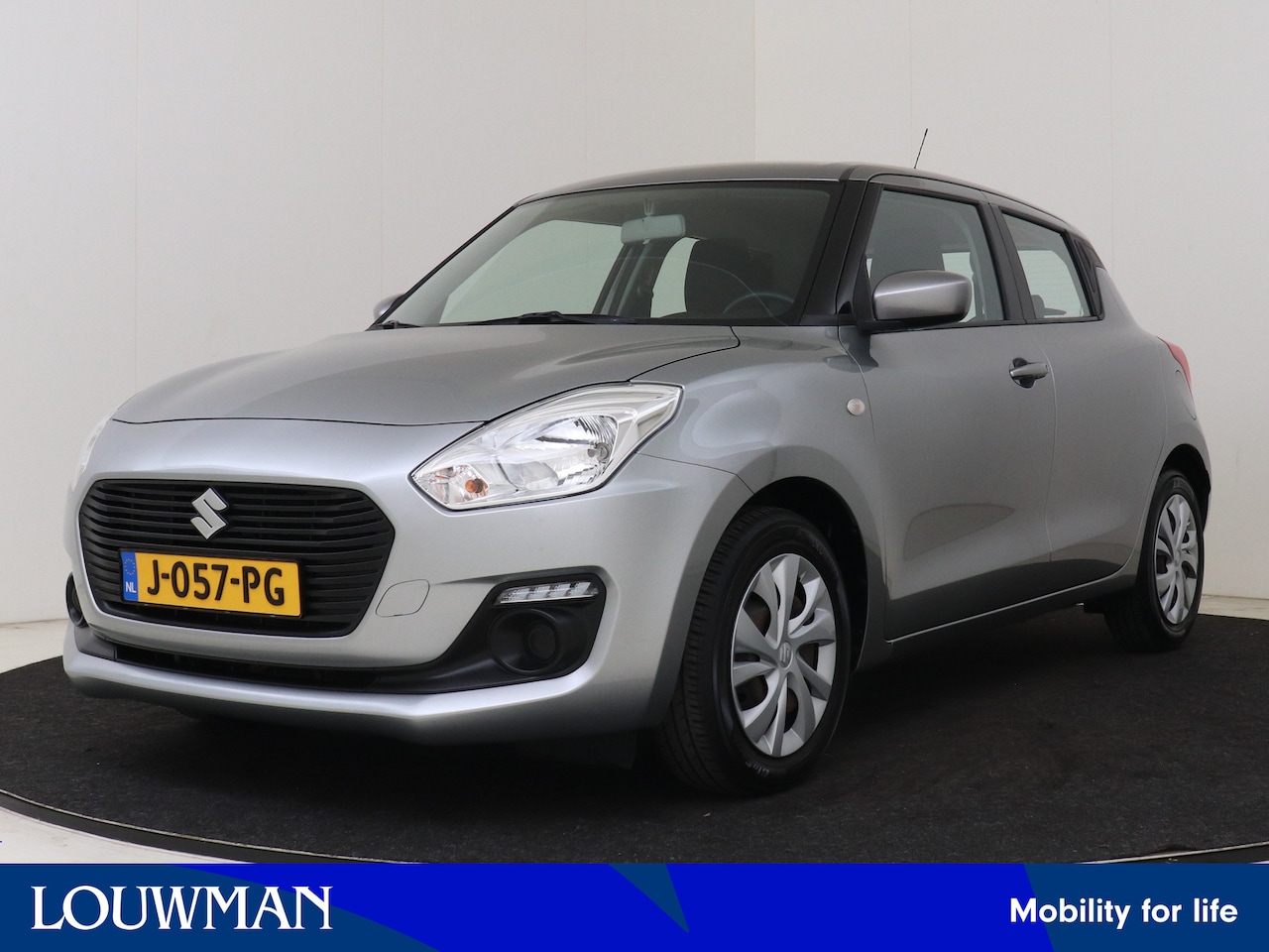Suzuki Swift - 1.2 Comfort Smart Hybrid | Airconditioning | Bluetooth | Metallic lak | - AutoWereld.nl