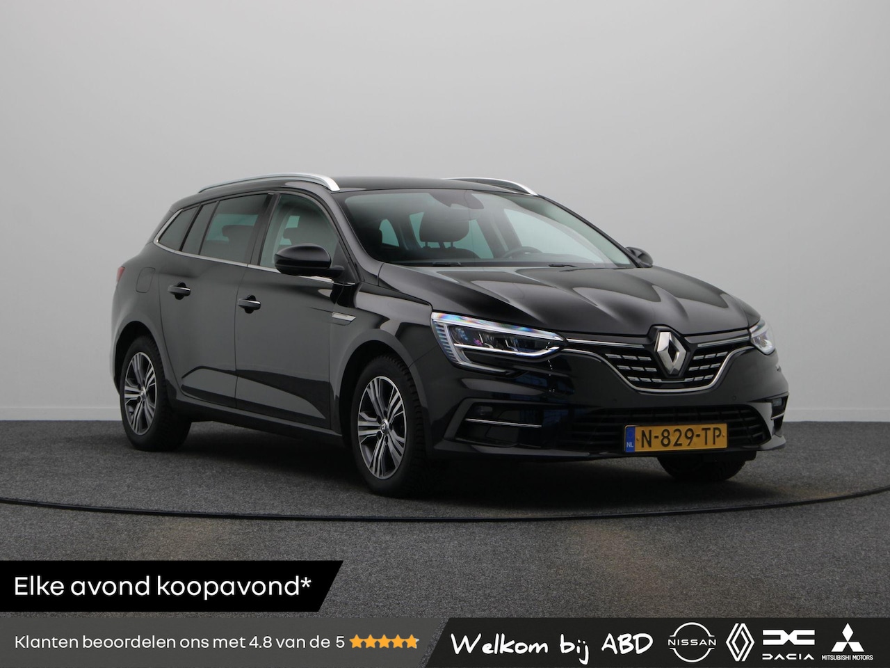 Renault Mégane Estate - 140pk TCe Intens | Trekhaak | 1700kg geremd | Stoel- stuurverwarming | Dealer onderhouden - AutoWereld.nl