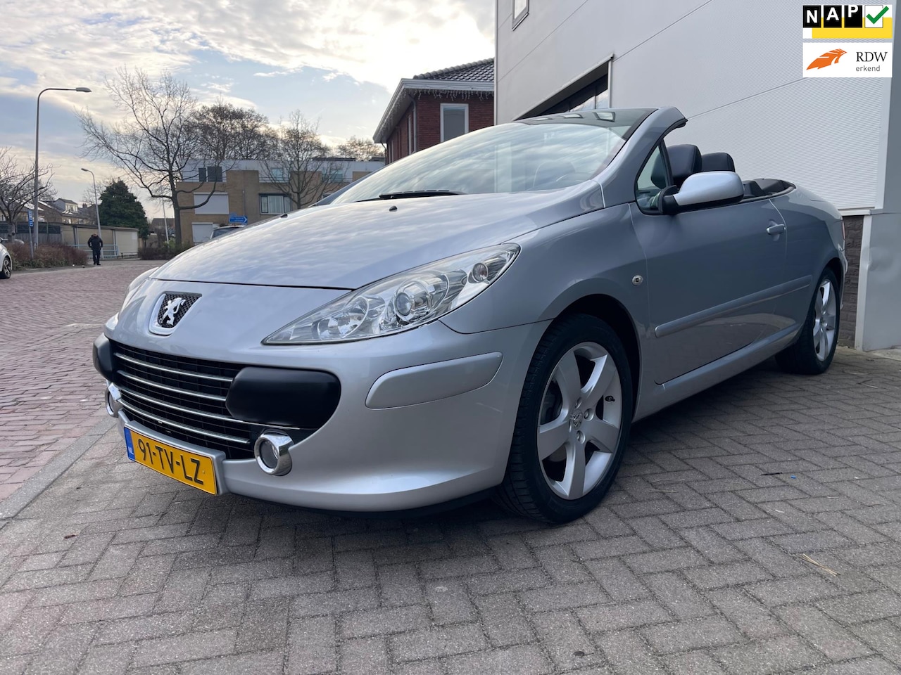 Peugeot 307 CC - 2.0-16V/Automaat/Leder/Navi/Stoel verwarming/Pdc/Cruise-c/Cabrio - AutoWereld.nl