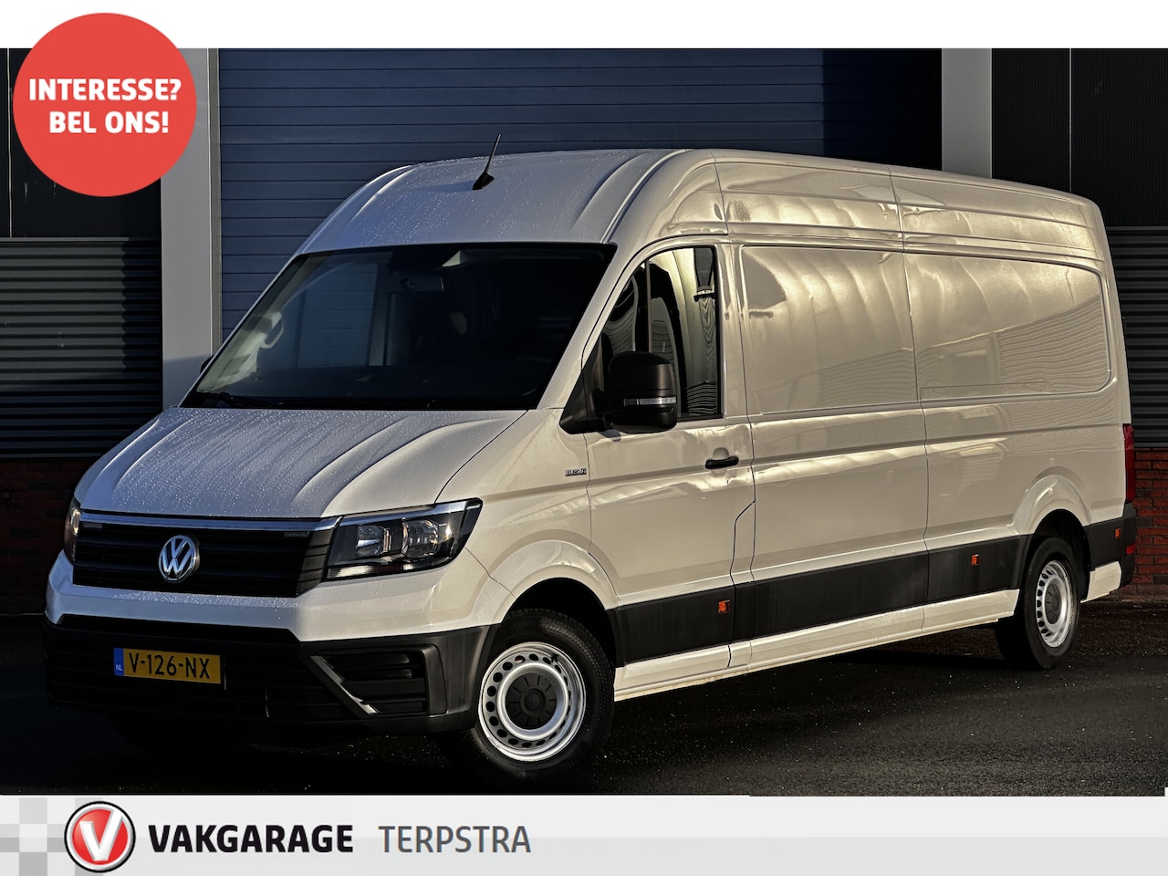 Volkswagen Crafter - 35 2.0 TDI L4H3 Highline/ D-Riem verv: 151.000 KM!/ Zij-Schuifdeur Rechts/ Trekhaak/ Camer - AutoWereld.nl