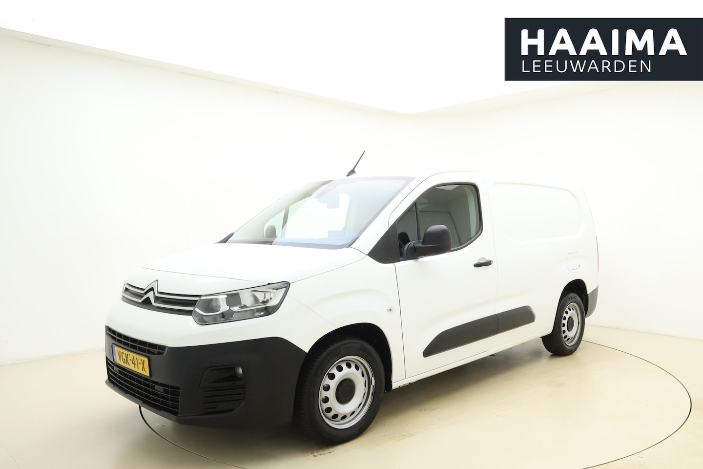 Citroën Berlingo XL - 1.5 BlueHDI Club Verlengd | Navigatie | Trekhaak | Camera | Betimmering | Cruise control | - AutoWereld.nl