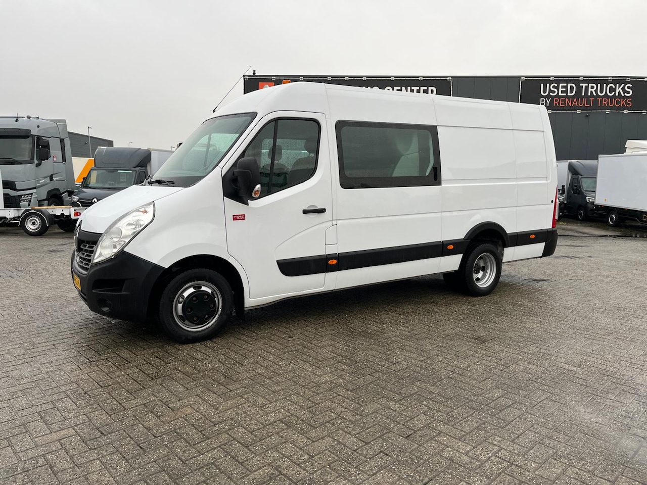 Renault Master - 3T5 RTWD 145 EVI, L3 H2 Double Cabin, EURO 6, 145 PK - AutoWereld.nl