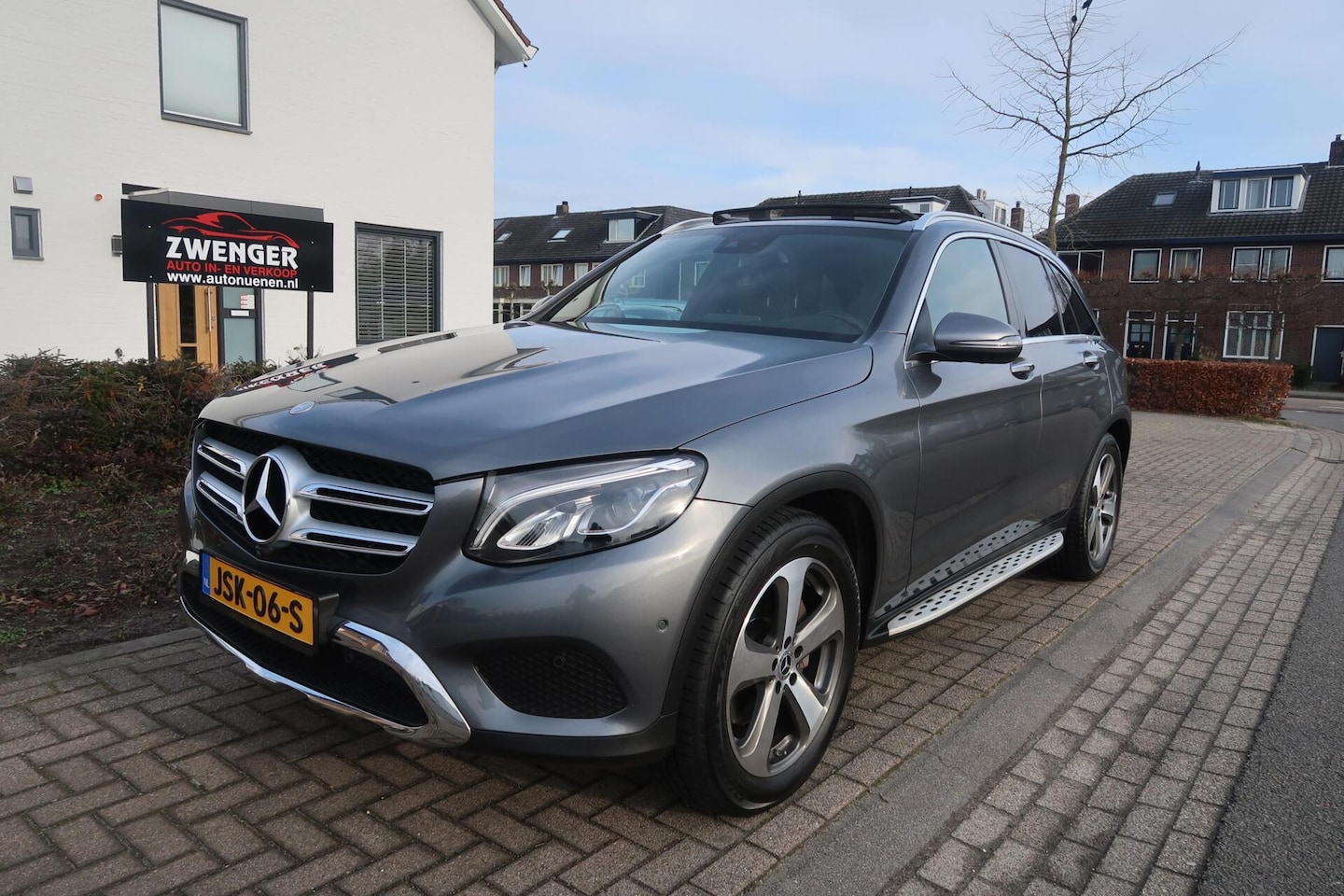 Mercedes-Benz GLC-klasse - 250 4MATIC PANORAMADAK|360CAMERA|MEMORY|KEYLESS|DODEHOEK|LEDER|ZEER MOOI - AutoWereld.nl