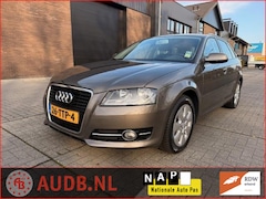 Audi A3 Sportback - 1.4 TFSI Attraction Pro Line|5 DEURS|LICHTMETAAL|CLIMA|