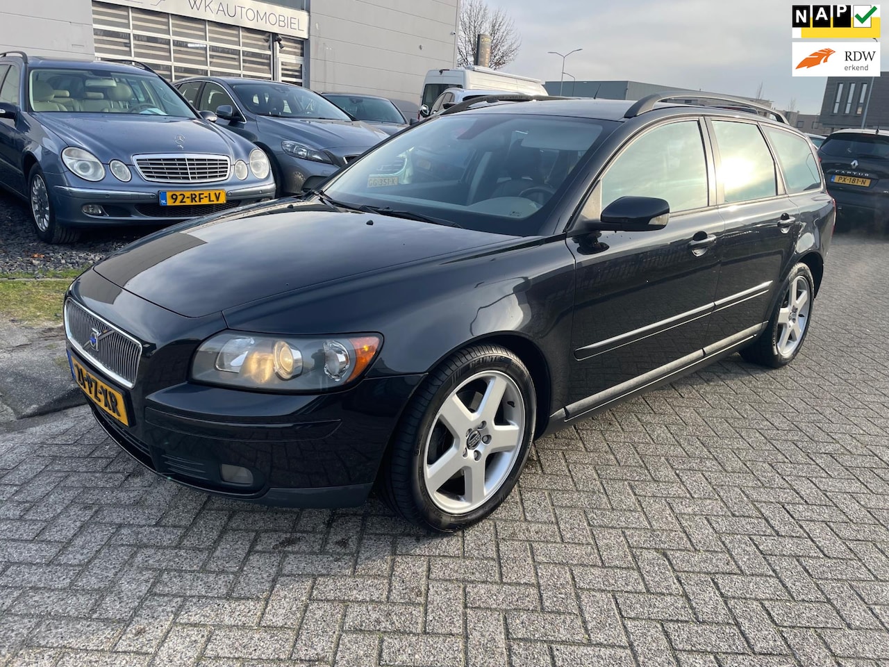 Volvo V50 - 2.4 Momentum leer,Garantie - AutoWereld.nl