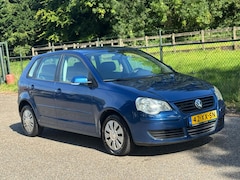Volkswagen Polo - 1.4-16V Optive /Airco/5-Deurs/