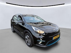 Kia e-Niro - DynamicLine 64 kWh 3 fase Leer/stof bekl. | Camera | Warmtepomp | LED | LMV | NL auto | 1e