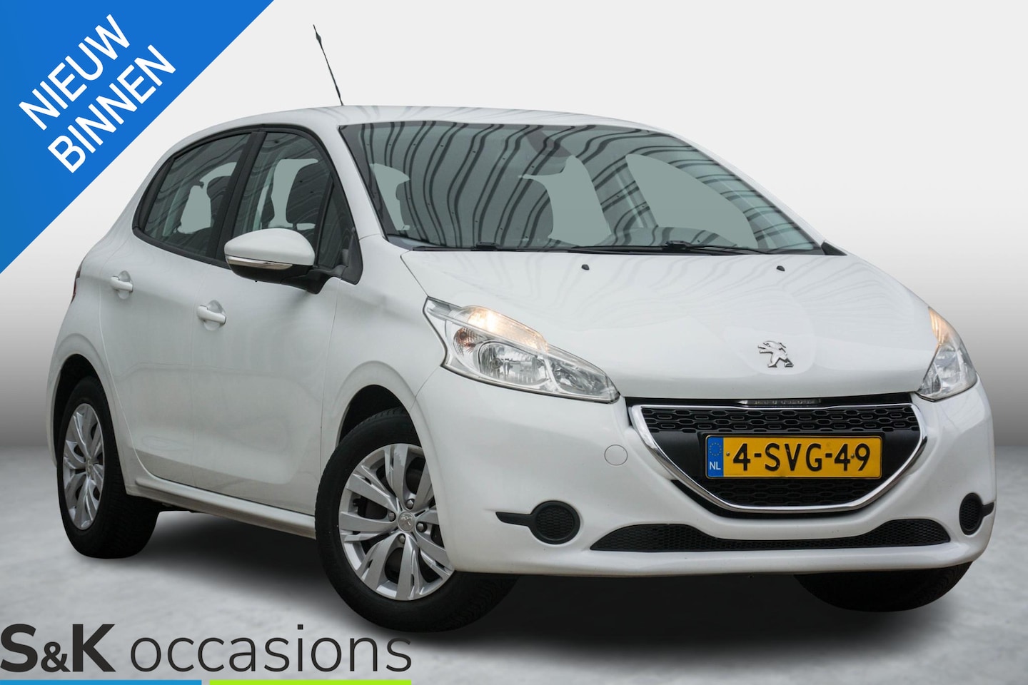 Peugeot 208 - 1.2 VTi Airco NAP - AutoWereld.nl