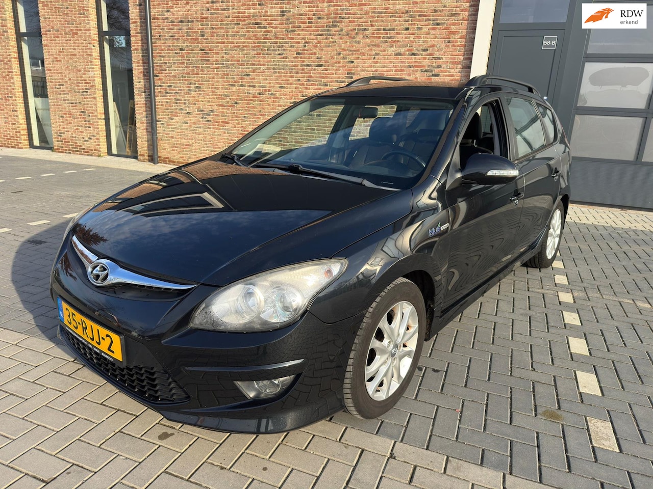 Hyundai i30 CW - 1.4i i-Motion 1.4i i-Motion - AutoWereld.nl