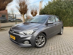 Hyundai i20 - 1.2 (4 cil.), Apple CarPlay, AIRCO, Cruise Control, Navigatie, Achteruitrijcamera, Parkeer