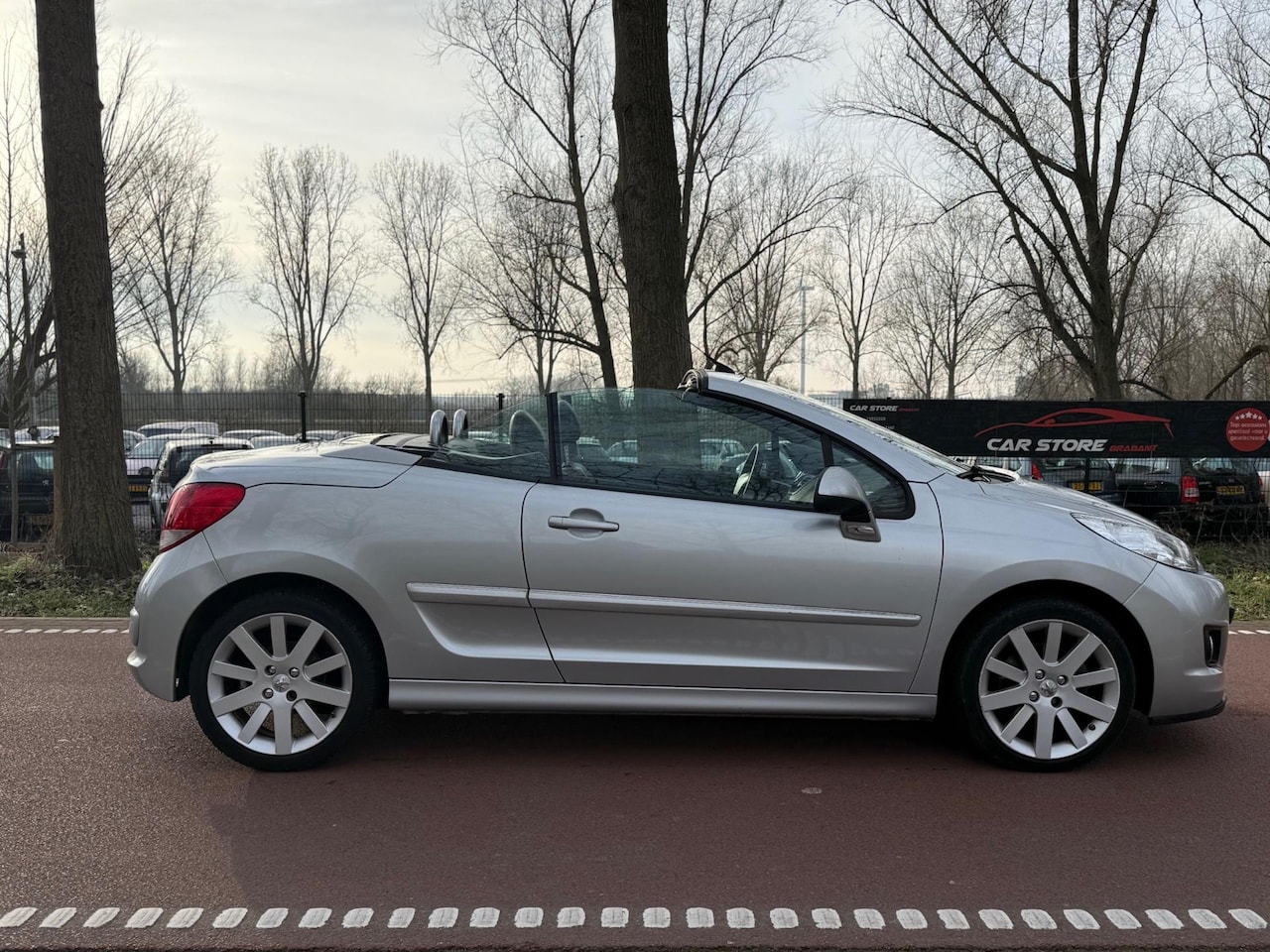 Peugeot 207 CC - 1.6 THP Roland Garros CLIMA!LEDER!APK! - AutoWereld.nl