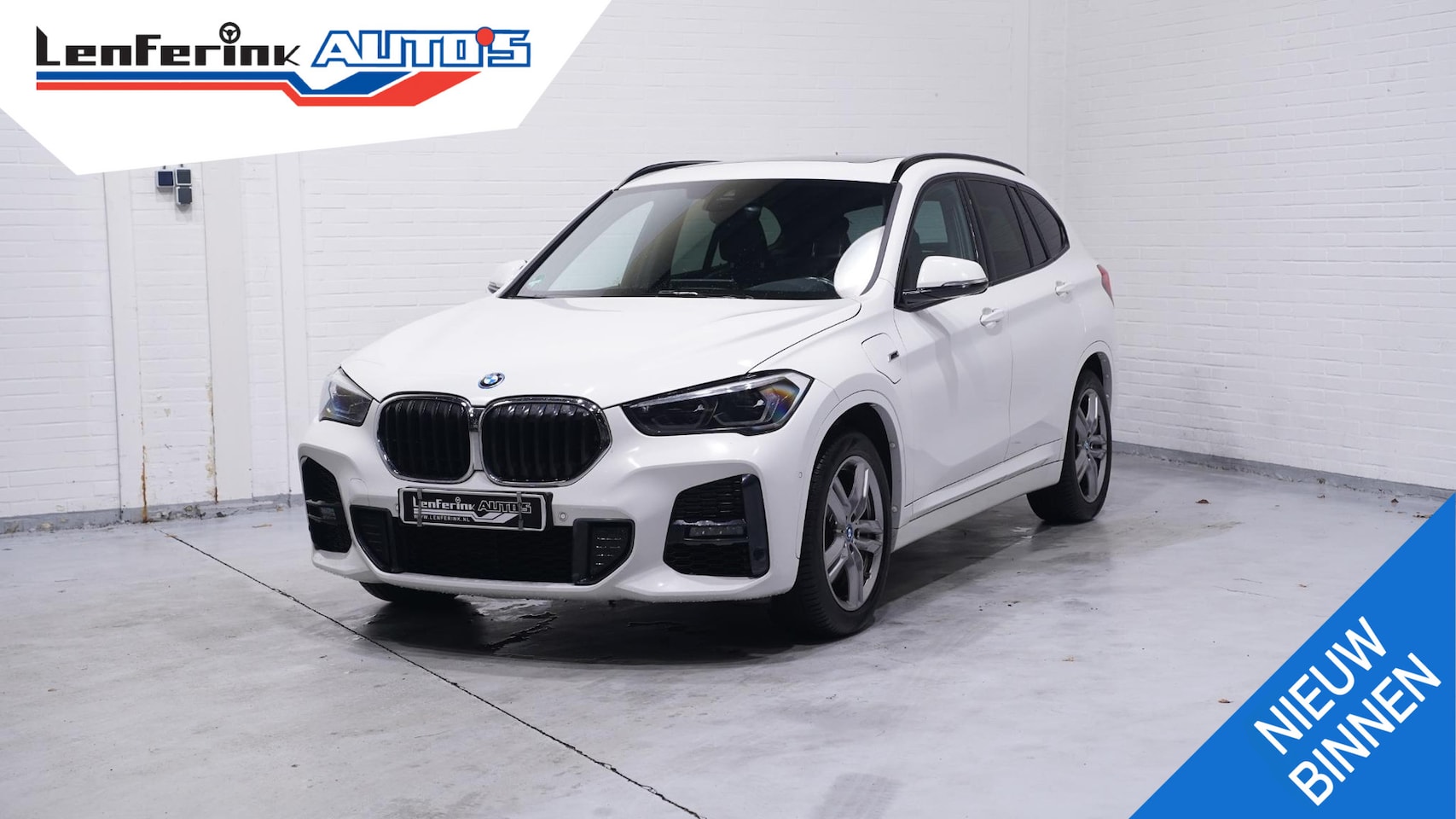BMW X1 - xDrive25e m Sport Panodak Afn. trekaah Led koplampen Stoel-/stuur verwarming Camera PDC v+ - AutoWereld.nl