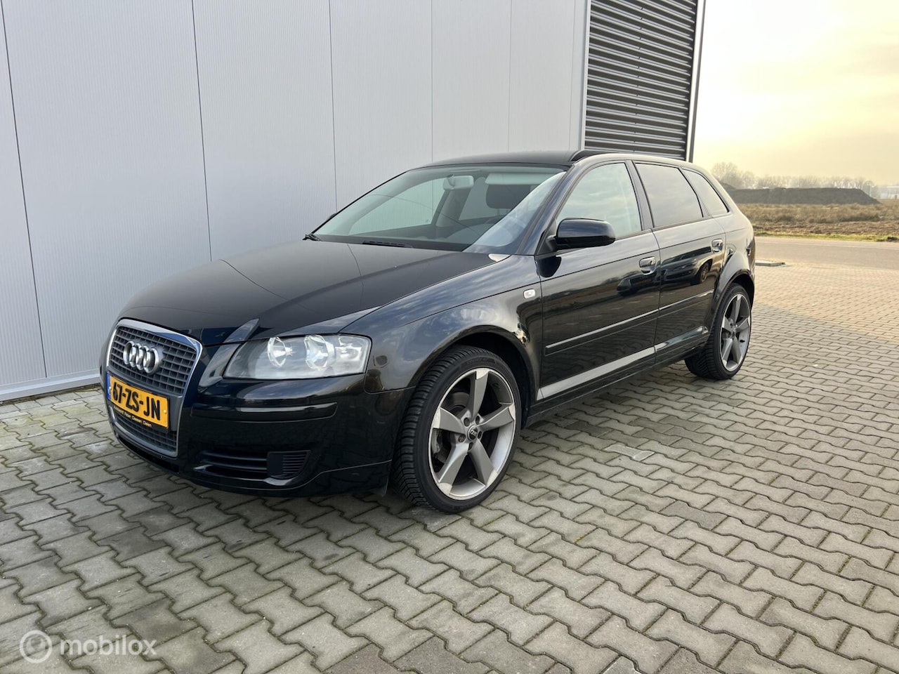 Audi A3 Sportback - 1.6 Attraction Business Edition 1.6 Attraction Business Edition - AutoWereld.nl