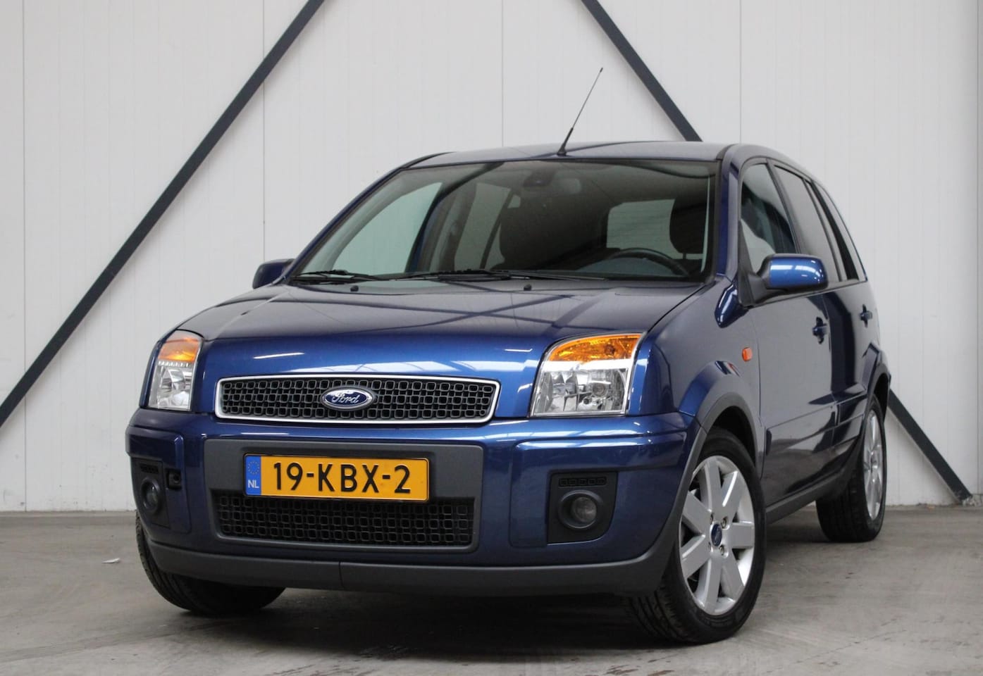 Ford Fusion - 1.6-16V Futura NAP l Automaat l Airco - AutoWereld.nl