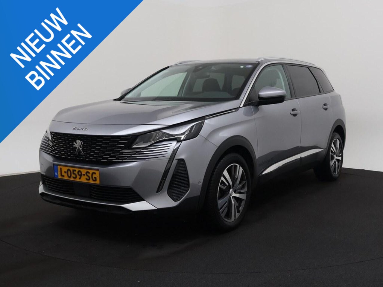 Peugeot 5008 - 1.2T 130pk Automaat 7Pers Allure Trekhaak/Camera - AutoWereld.nl