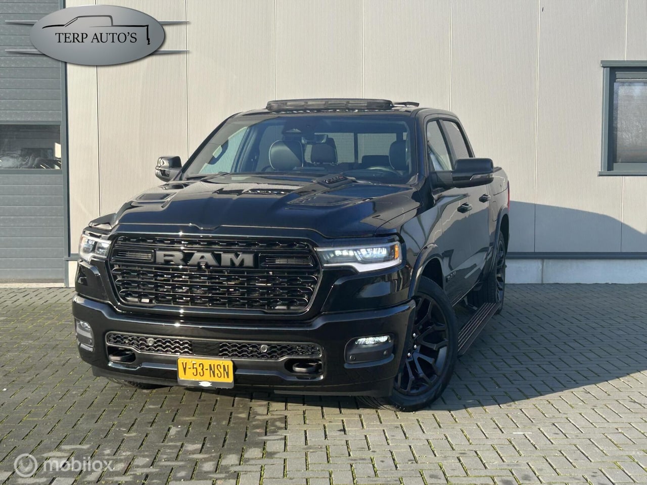 Dodge Ram 1500 - Limited H.O. 540PK Bomvol BPM vrij - AutoWereld.nl