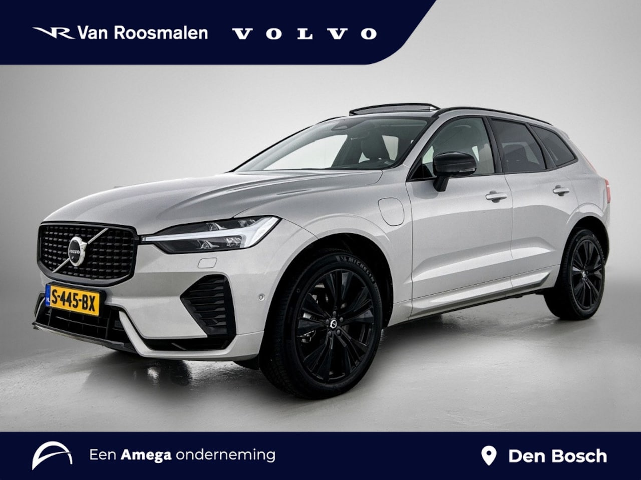 Volvo XC60 - 2.0 T6 AWD Ultra Dark | Luchtvering | Panorama dak | Harman Kard - AutoWereld.nl