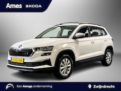 Skoda Karoq - 1.5 150pk TSI ACT Business Edition Panoramadak | Parkeer Pakket | Navigatie Amundsen met 8