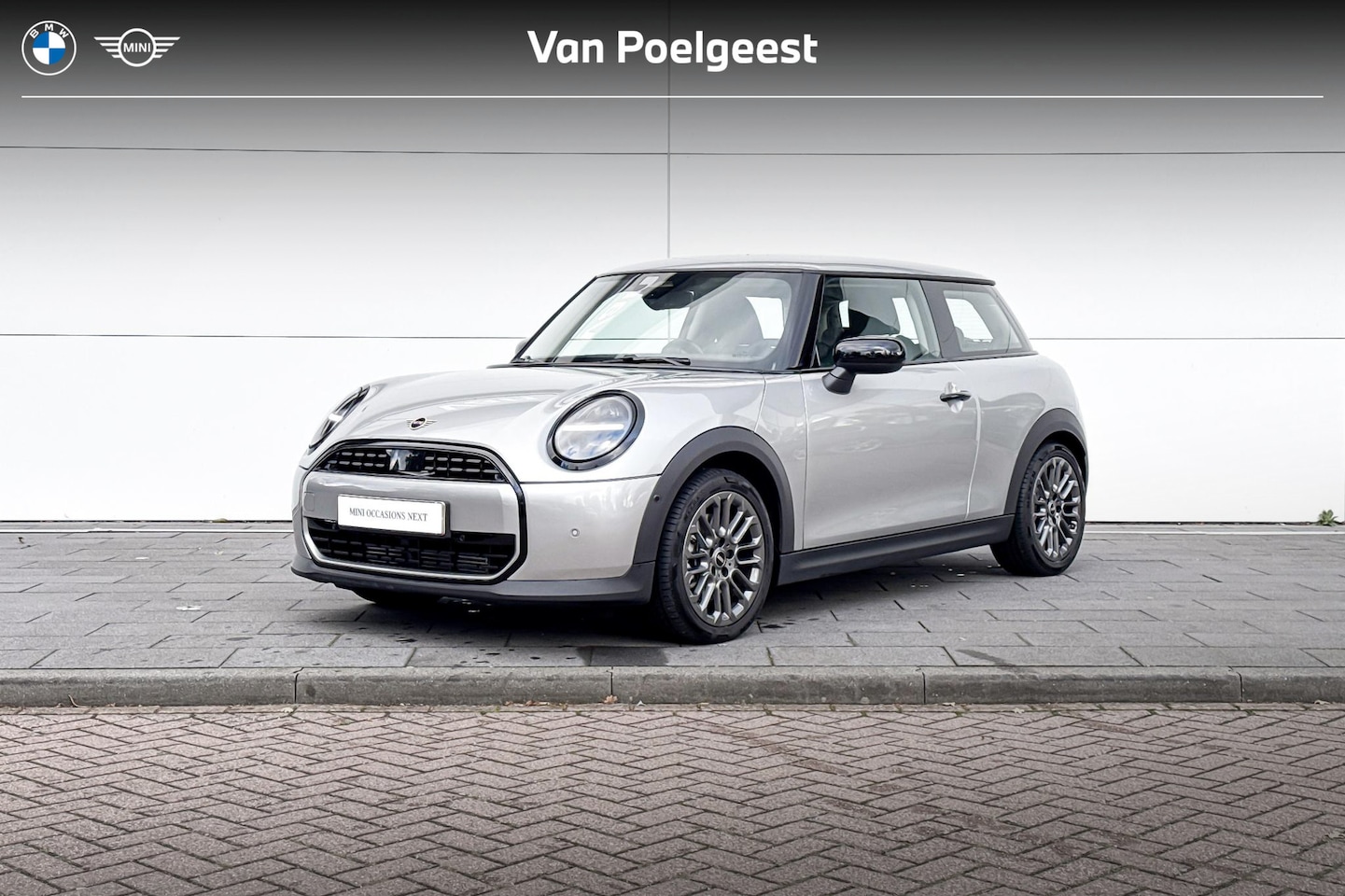 MINI Cooper - 3-deurs C Essential XS - AutoWereld.nl