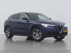 Alfa Romeo Stelvio - 2.0 T AWD B-Tech | Stoel+Stuur+Voorruitverwarming | Camera | Getint Glas