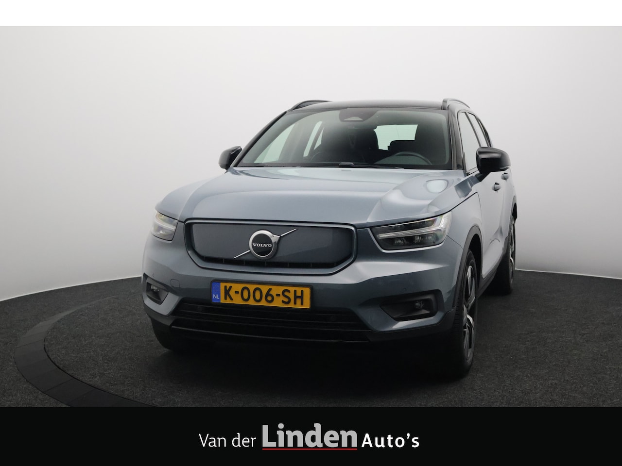 Volvo XC40 - Recharge P8 AWD R-Design 408PK SOH 92,6% | Harman/Kardon | Camera | Leer | Google Infotain - AutoWereld.nl