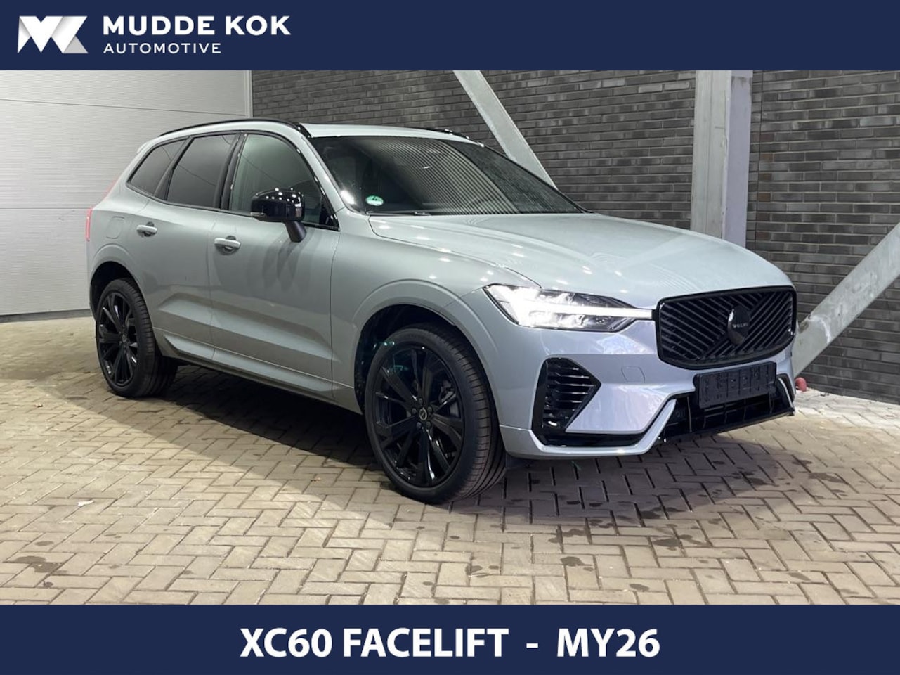 Volvo XC60 - T8 Plug-in hybrid Plus Black Edition | Panoramadak | ACC | harman/kardon | Stoel+Stuurverw - AutoWereld.nl