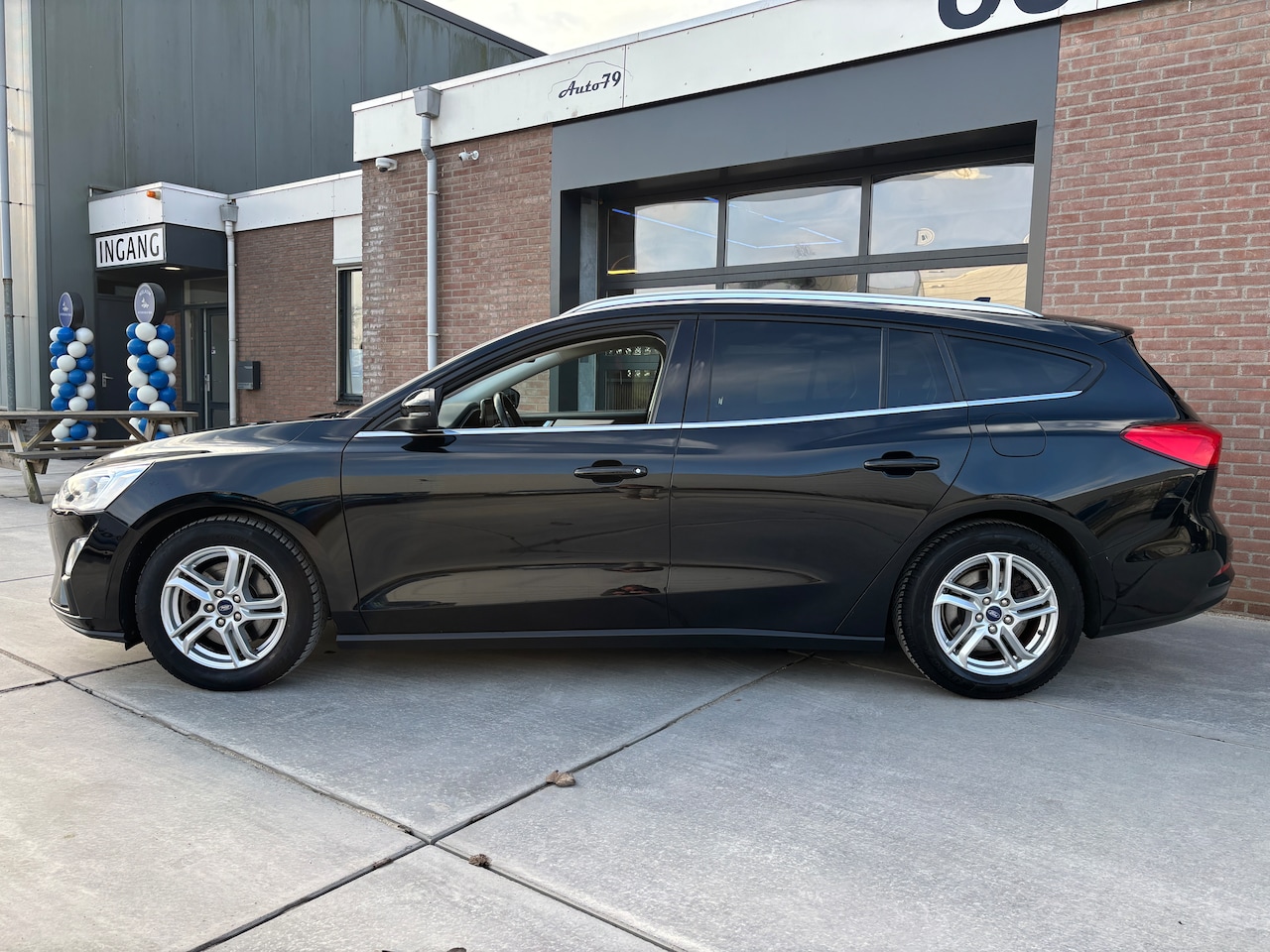 Ford Focus Wagon - 1.0 EcoBoost Trend Edition Business | 125pk. Navi. Voorruit verw. Winterpakket. Cruise. Etc.