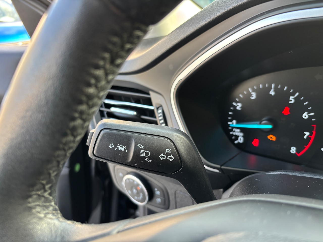 Ford Focus Wagon - 1.0 EcoBoost Trend Edition Business | 125pk. Navi. Voorruit verw. Winterpakket. Cruise. Etc.