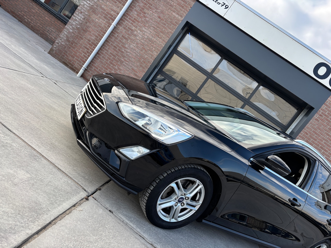 Ford Focus Wagon - 1.0 EcoBoost Trend Edition Business | 125pk. Navi. Voorruit verw. Winterpakket. Cruise. Etc.