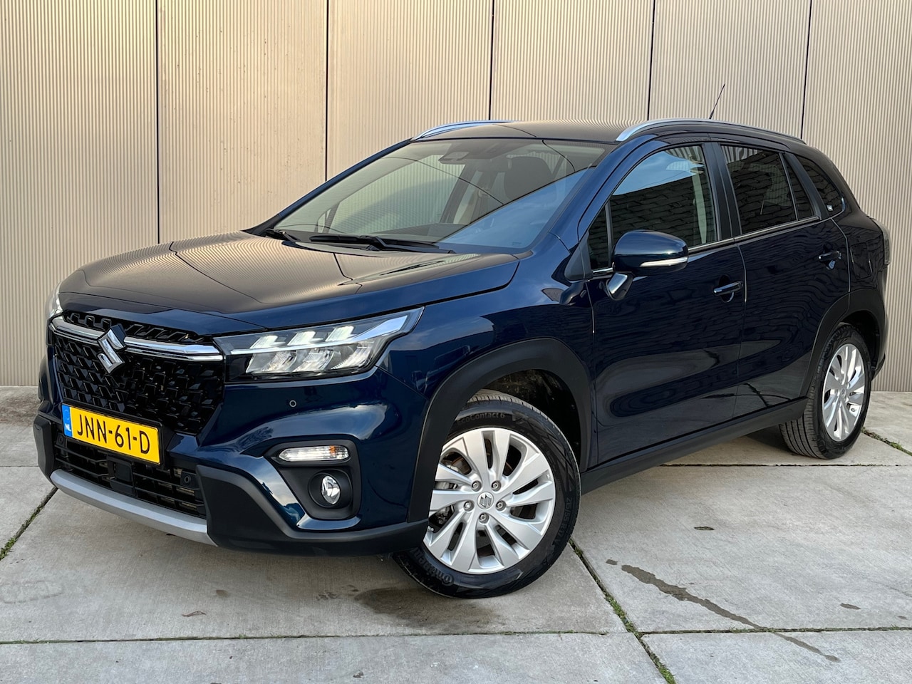 Suzuki S-Cross - 1.4 Boosterjet Select Smart Hybrid | Adaptive Cruise | Camera | Keyless | Stoelverwarming - AutoWereld.nl