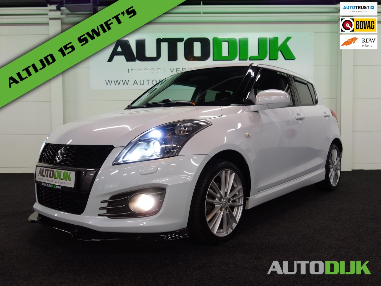 Suzuki Swift - 1.6 Sport|Trekhaak|Parkeersensoren|*Carplay - AutoWereld.nl