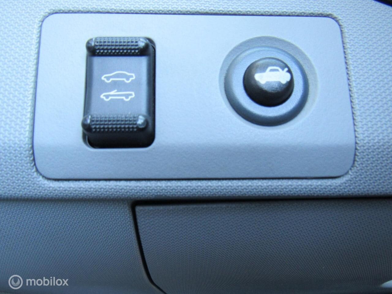 Chrysler Sebring Cabrio - 2.0 CRD Limited //APK//Airco//Cruise