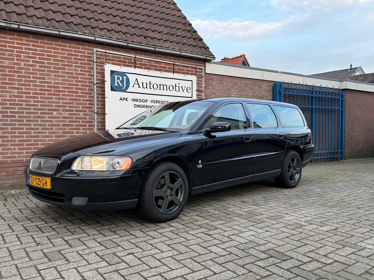 Volvo V70 - 2.4 Edition II APK/NAP/LPG-G3 - AutoWereld.nl