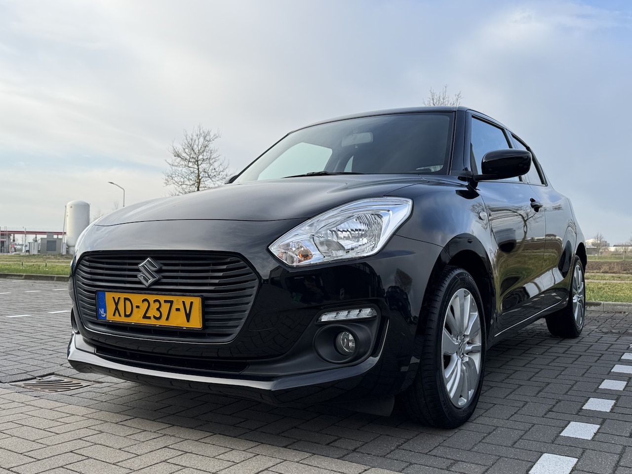 Suzuki Swift - 1.2 Select * Stoelverwarming * Achteruitrijcamera * - AutoWereld.nl