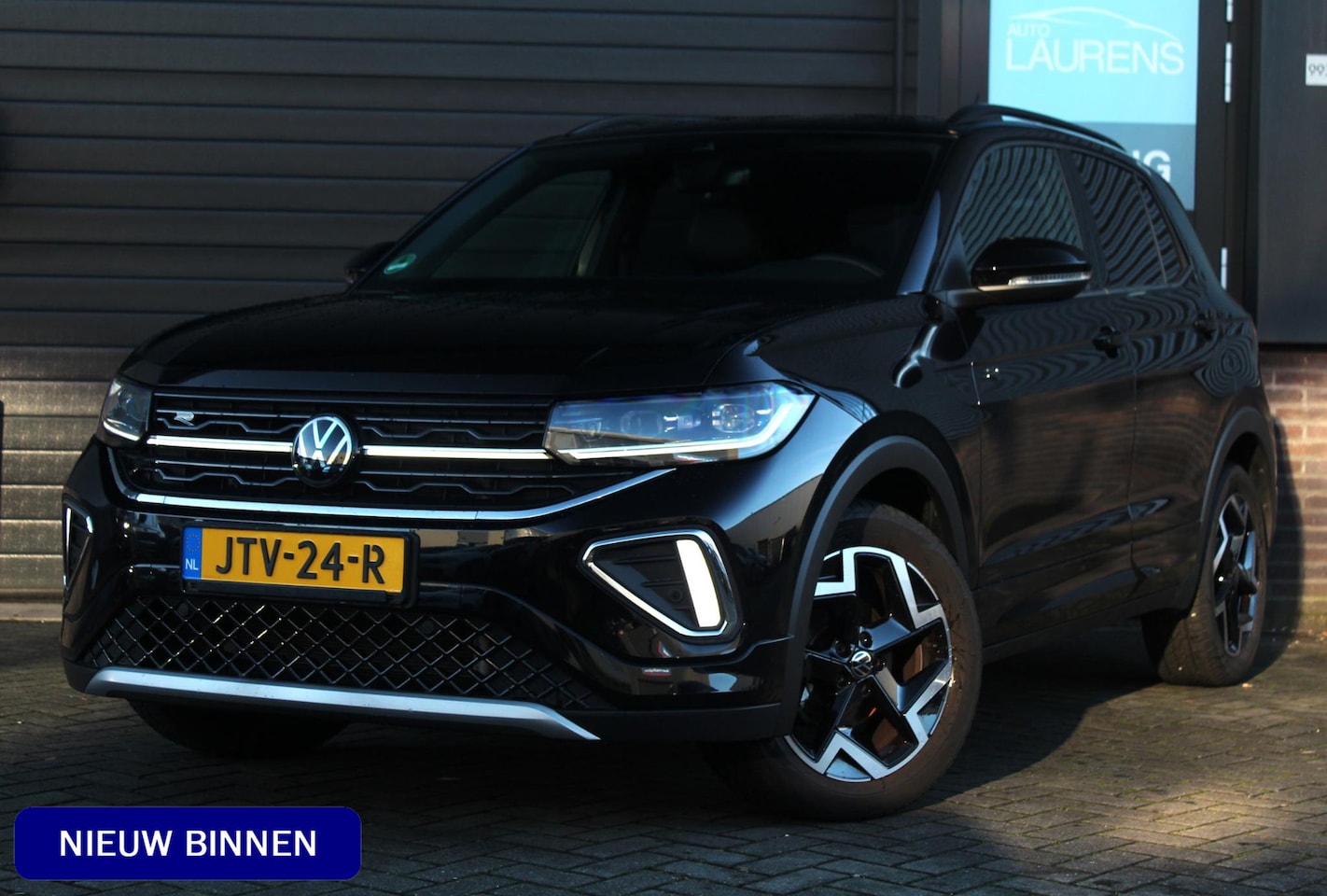 Volkswagen T-Cross - 1.5 TSI R-Line Edition | Trekhaak | Stoelverwarming | Adaptieve cruise control | Nette aut - AutoWereld.nl