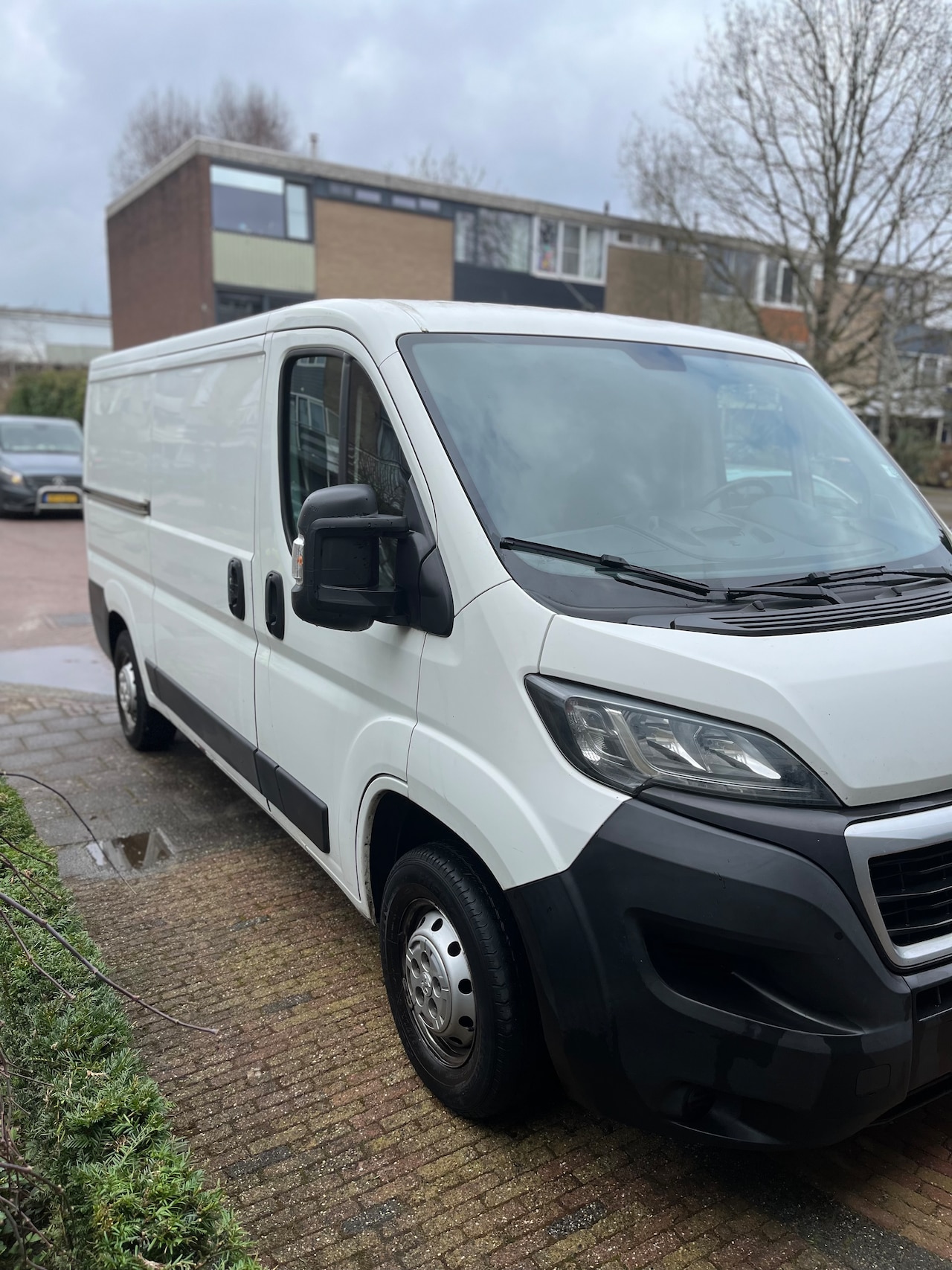 Peugeot Boxer - 330 2.0 BlueHDI L2H1 Pro - AutoWereld.nl