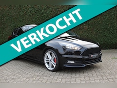 Ford Focus - 2.0 ST kleppenuitlaat