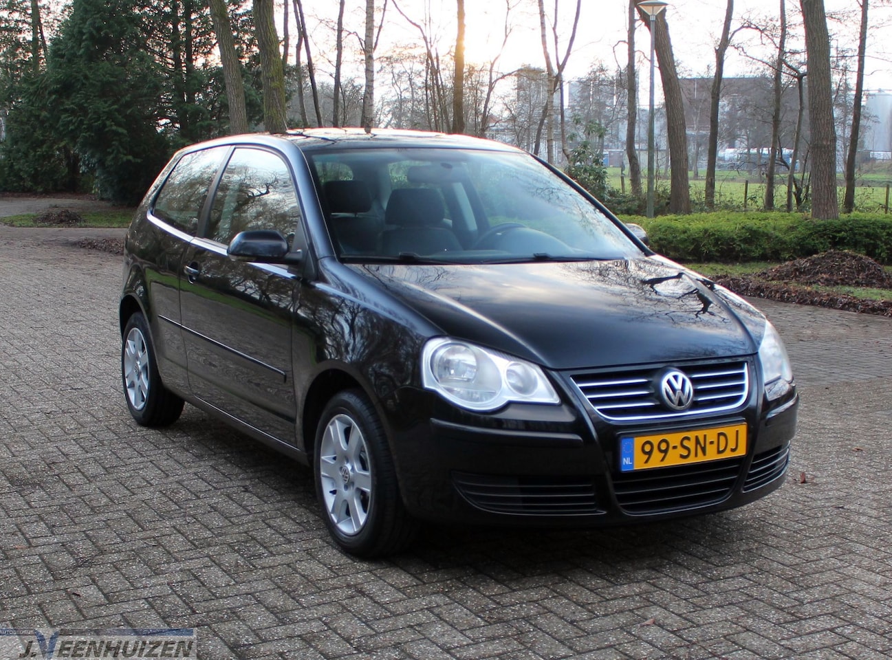 Volkswagen Polo - 1.2-12V Optive Bj '06 Leuke auto!! Nieuwe apk AIRCO - AutoWereld.nl
