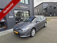 Hyundai i30 - 1.6i i-Motion|Airco|Trekhaak|Cruise|PDC|