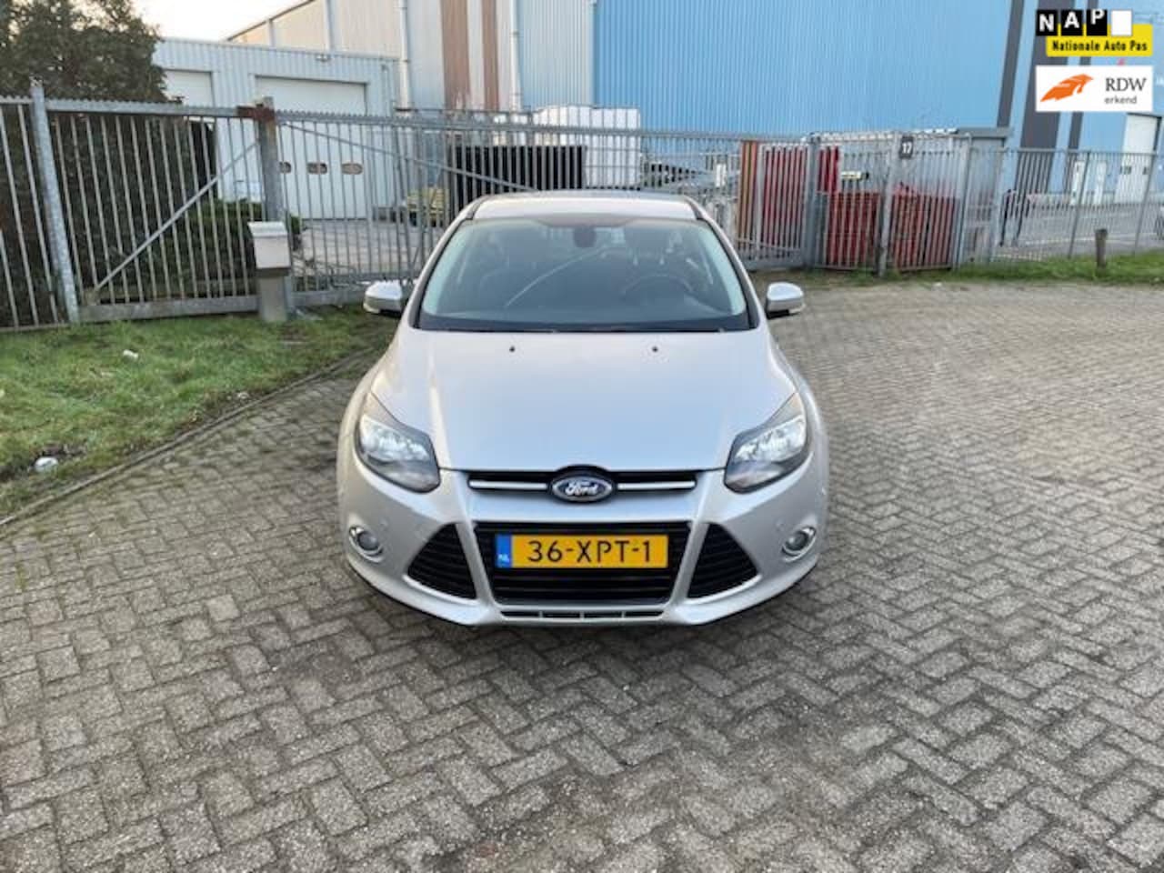 Ford Focus - 1.0 EcoBoost Lease Titanium 1.0 EcoBoost Lease Titanium - AutoWereld.nl
